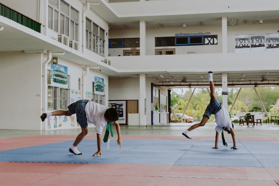 The Benefits of Gymnastics for Boys